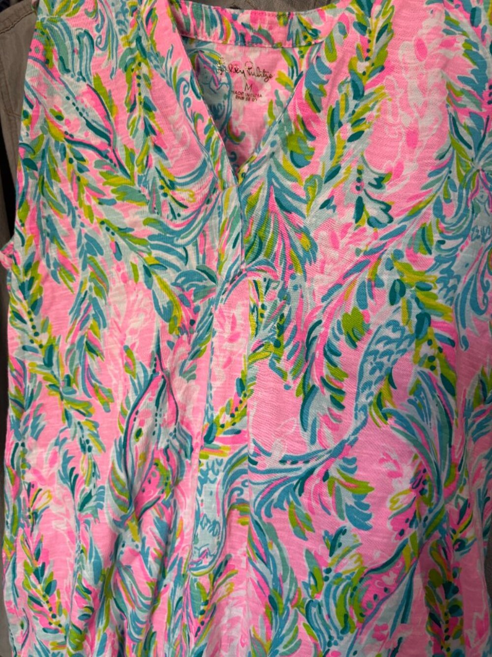 Lilly Pulitzer Essie V Neck Top Size M Unicorn of the Sea Sleeveless - Picture 5 of 7